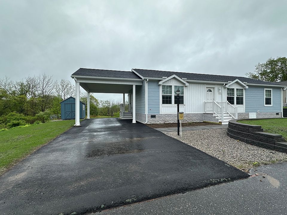 1st image of 4 Millwood Dr #2