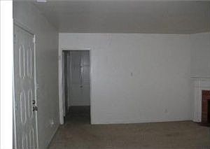 3rd image of 3754 Artesia Blvd