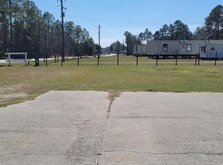 472 Ruben Wells Rd, Hinesville, GA 31313