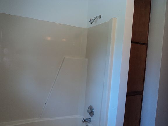 5th image of 108 S 3rd St