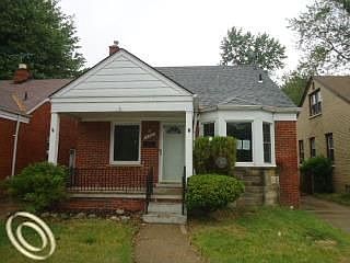 1st image of 14102 W Outer Dr