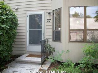 27 Hallmark Hill Dr #27, Wallingford, CT 06492