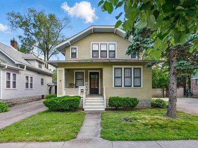 715 E Market St, Iowa City, IA, 52245