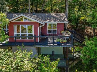 539 Lakeview Dr, Eureka Springs, AR 72631