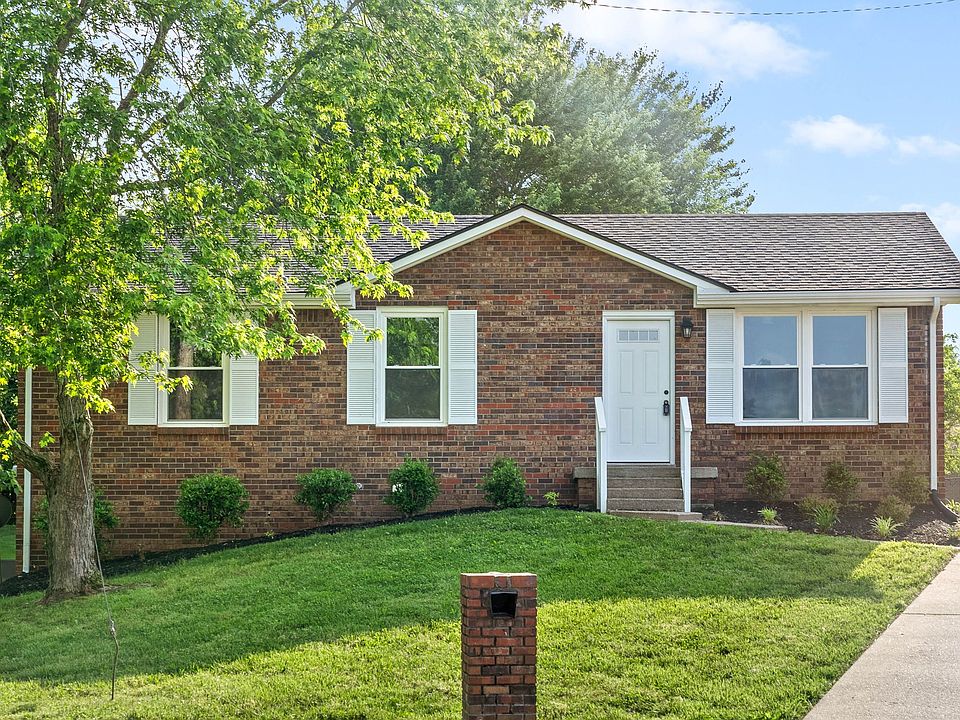 1st image of 312 Bancroft Ct