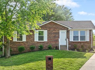 312 Bancroft Ct, Clarksville, TN 37042