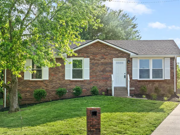 312 Bancroft Ct, Clarksville, TN 37042