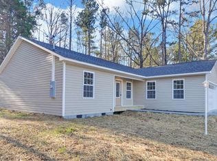 399 Mountain View Rd, Toccoa, GA 30577