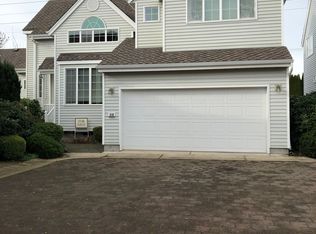 518 Covey Ln, Eugene, OR 97401