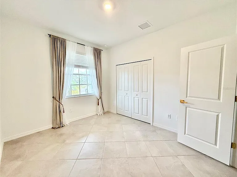 10995 Pinot Dr — Photo 23