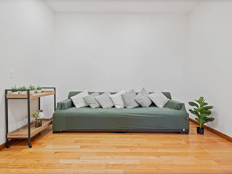 429 Broome St #C4 — Photo 6