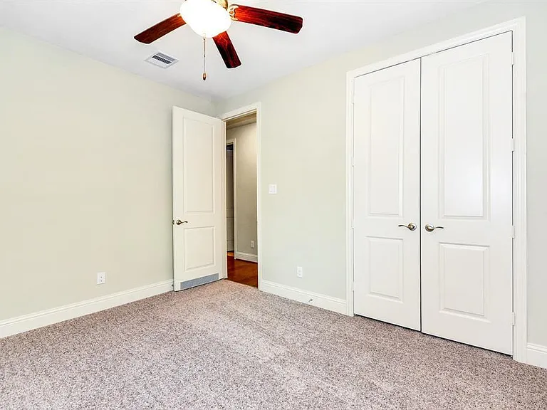 137 Skybranch Dr — Photo 21
