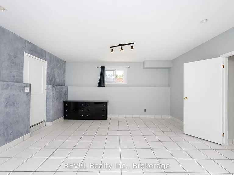7470 Alex Ave #BASEMENT — Photo 5