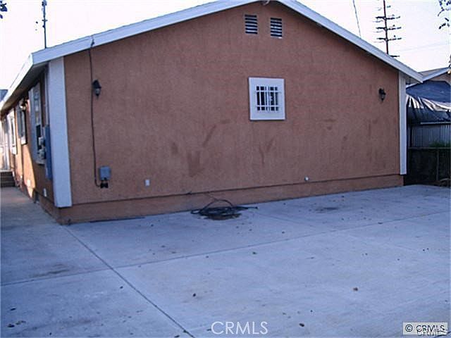 Building Photo 4