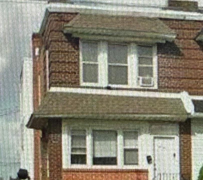 1st image of 4020 Princeton Ave Floor 2