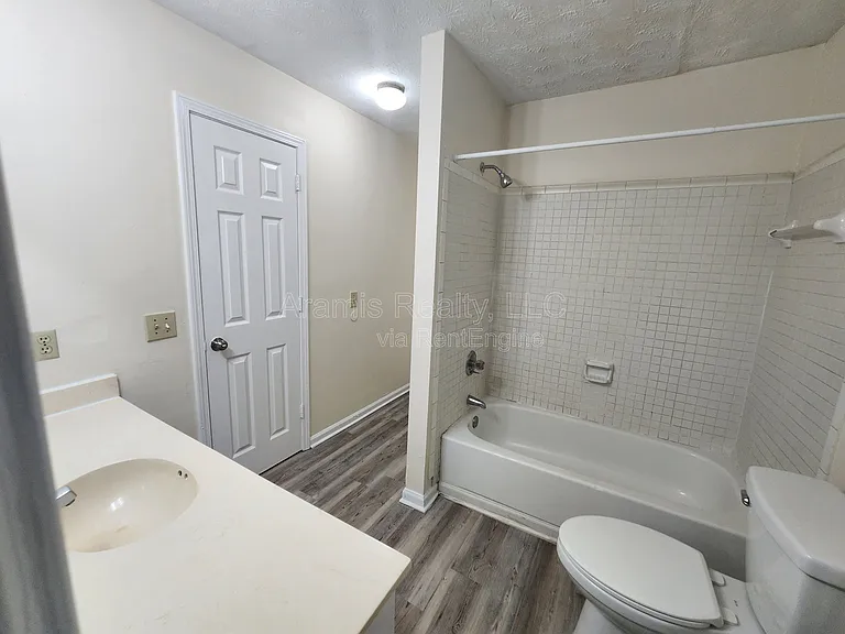 2101 Wexford Dr #A-1 — Photo 10