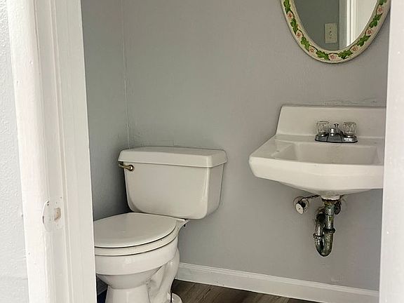 2nd image of 615 Church St