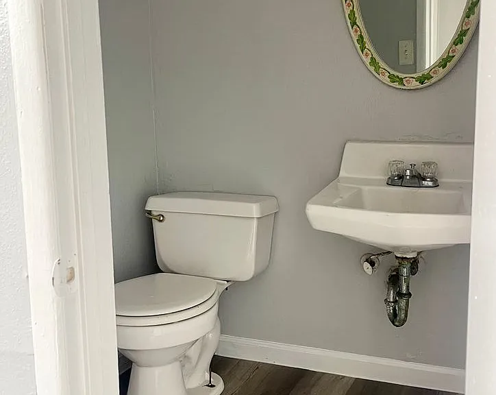 615 Church St — Photo 2