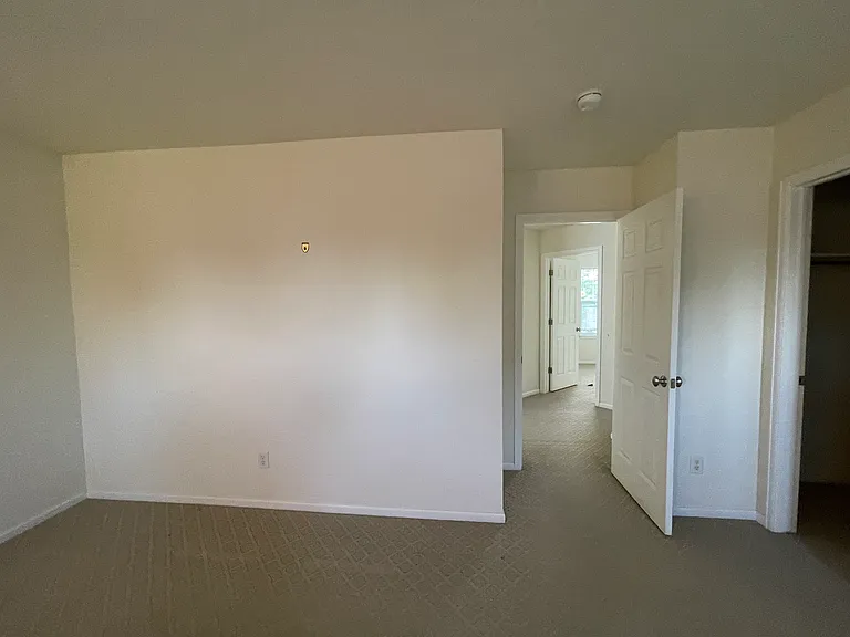 6985 E 2nd Ave — Photo 12