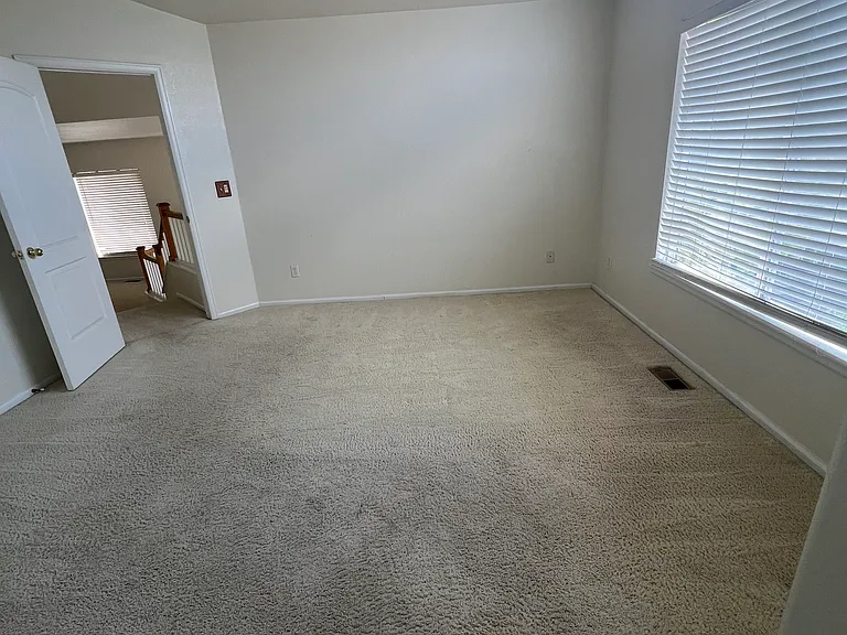 18521 E Harvard Dr — Photo 12