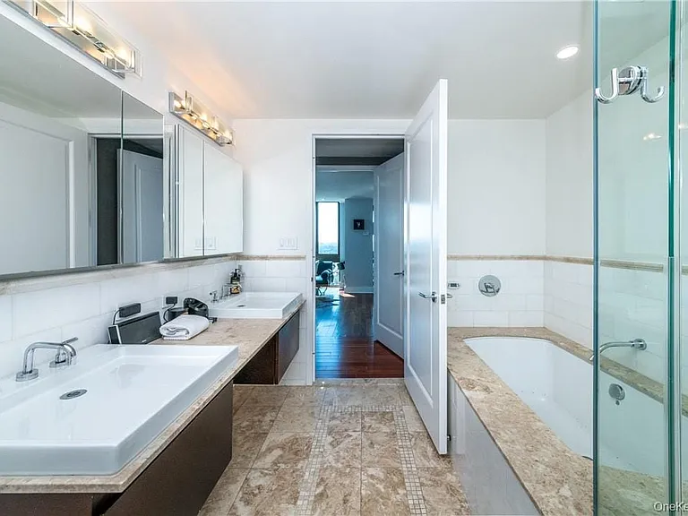175 Huguenot St #3103 — Photo 19