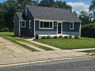 305 Monroe Ave, Cherry Hill, NJ 08002
