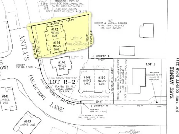 11 Anitas Ln #48, Brockport, NY 14420