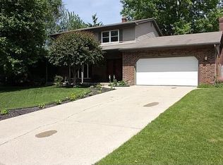 51846 Old Mill Rd, South Bend, IN 46637