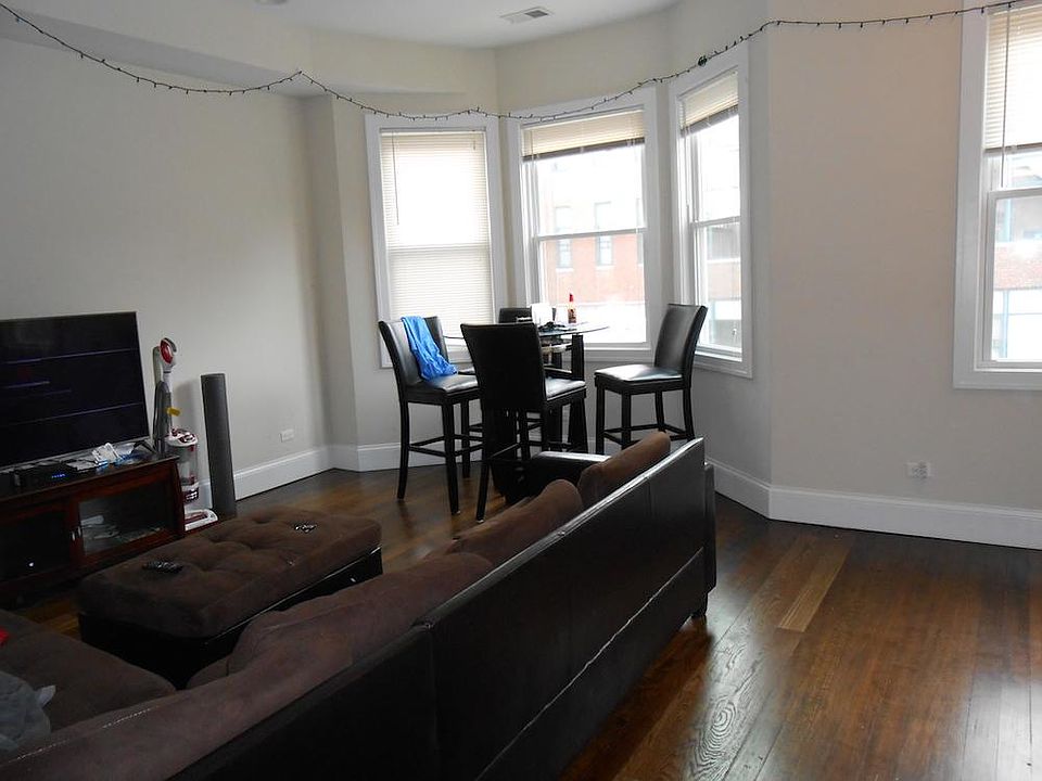 1st image of 2619 N Southport Ave APT 2F
