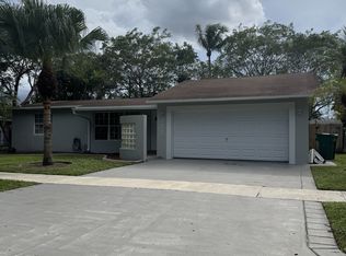 5125 SW 92nd Ter, Fort Lauderdale, FL 33328