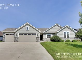 8023 98th Cir, Pleasant Prairie, WI 53158