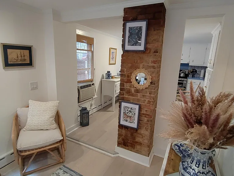 1/2 Mount Tabor Way — Photo 16