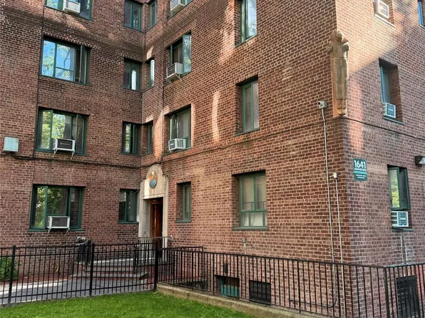 1641 Metropolitan Avenue #6E, Bronx, NY 10462