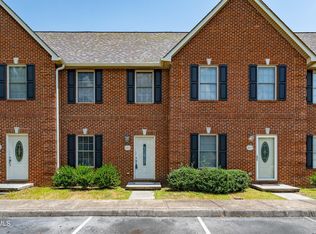 1709 Cherokee Rd UNIT 202, Johnson City, TN 37601