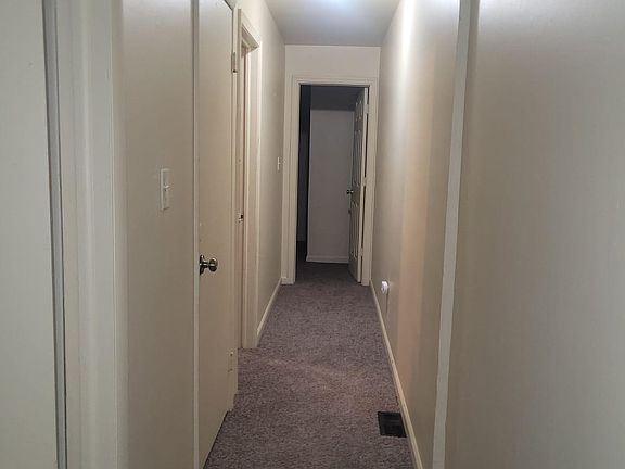 5th image of 940 N Spruce St #1
