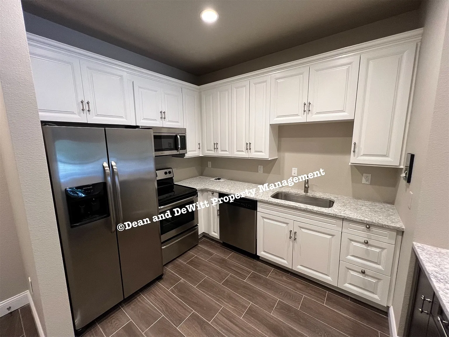 2253 Central Avenue — Photo 3