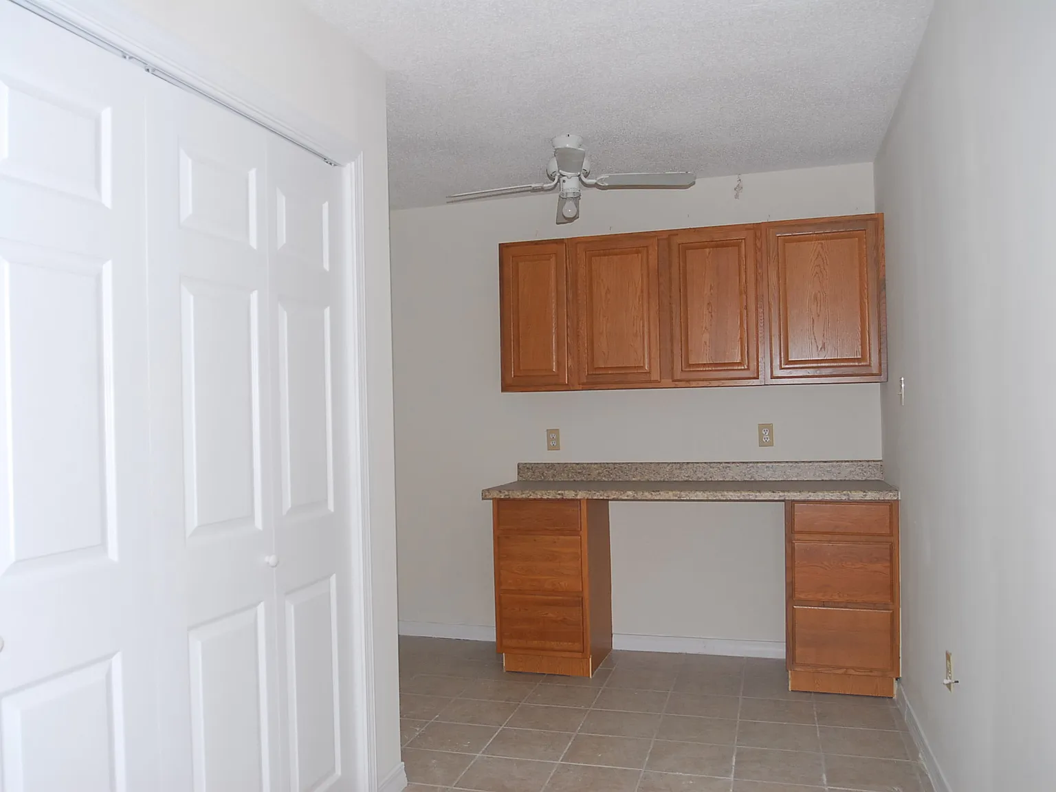 3 bed, 1700 sqft, $1,600 — Photo 3