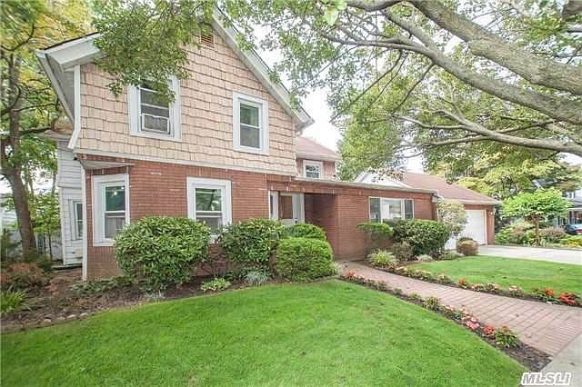 1st image of 107 Malverne Ave