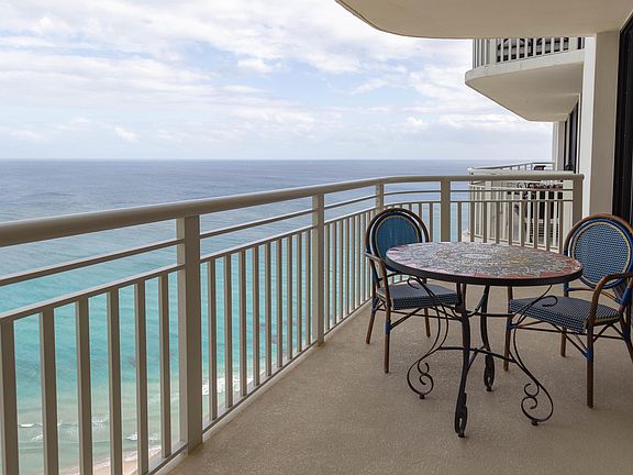 5th image of 3000 N Ocean Dr APT 40E