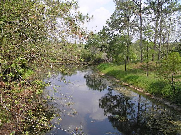 Canal near Sioux Trail