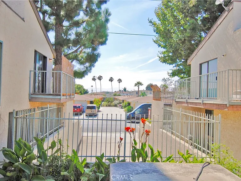 746 N Eucalyptus Ave #16 — Photo 23
