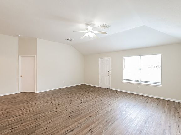 4th image of 12226 Scarlet River Dr