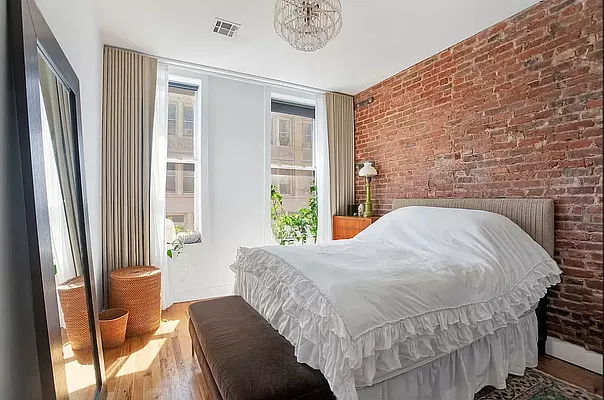 Rented by United American Land | media 11