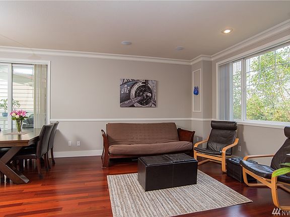 4th image of 25123 Roberts Dr Unit 416