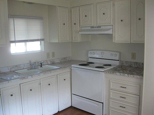 4th image of 13204 Lime Ave