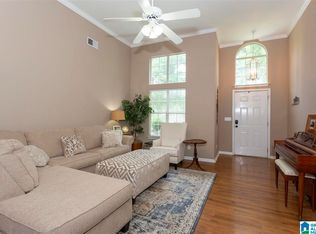 2484 Mountain Dr, Birmingham, AL 35226