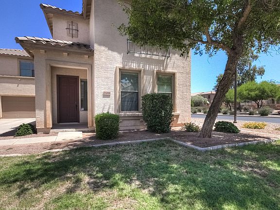 4th image of 21098 E Munoz St