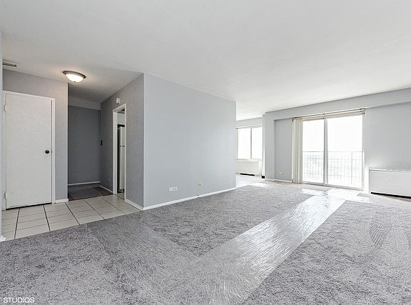 3rd image of 6933 N Kedzie Ave APT 1210