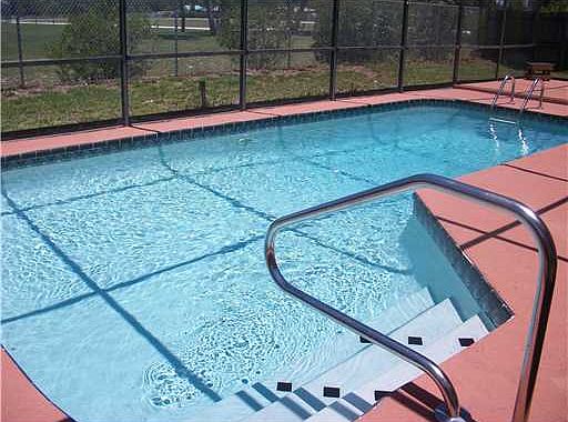 2nd image of 2519 Holiday Lake Dr