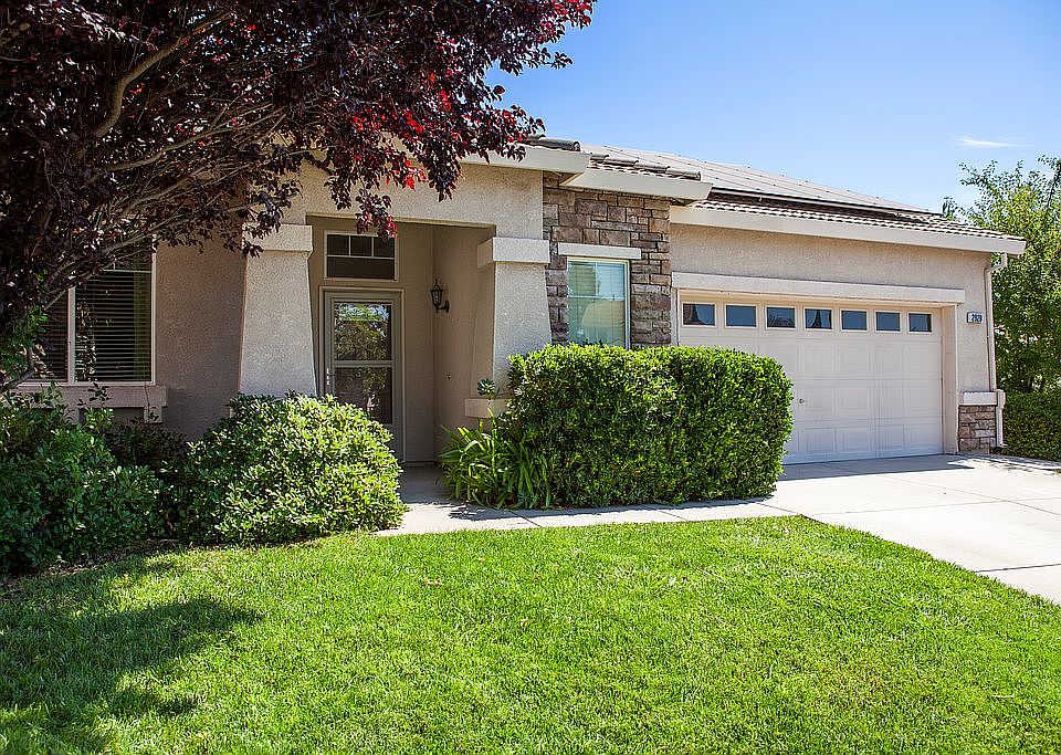 1st image of 2920 Azalea Pl